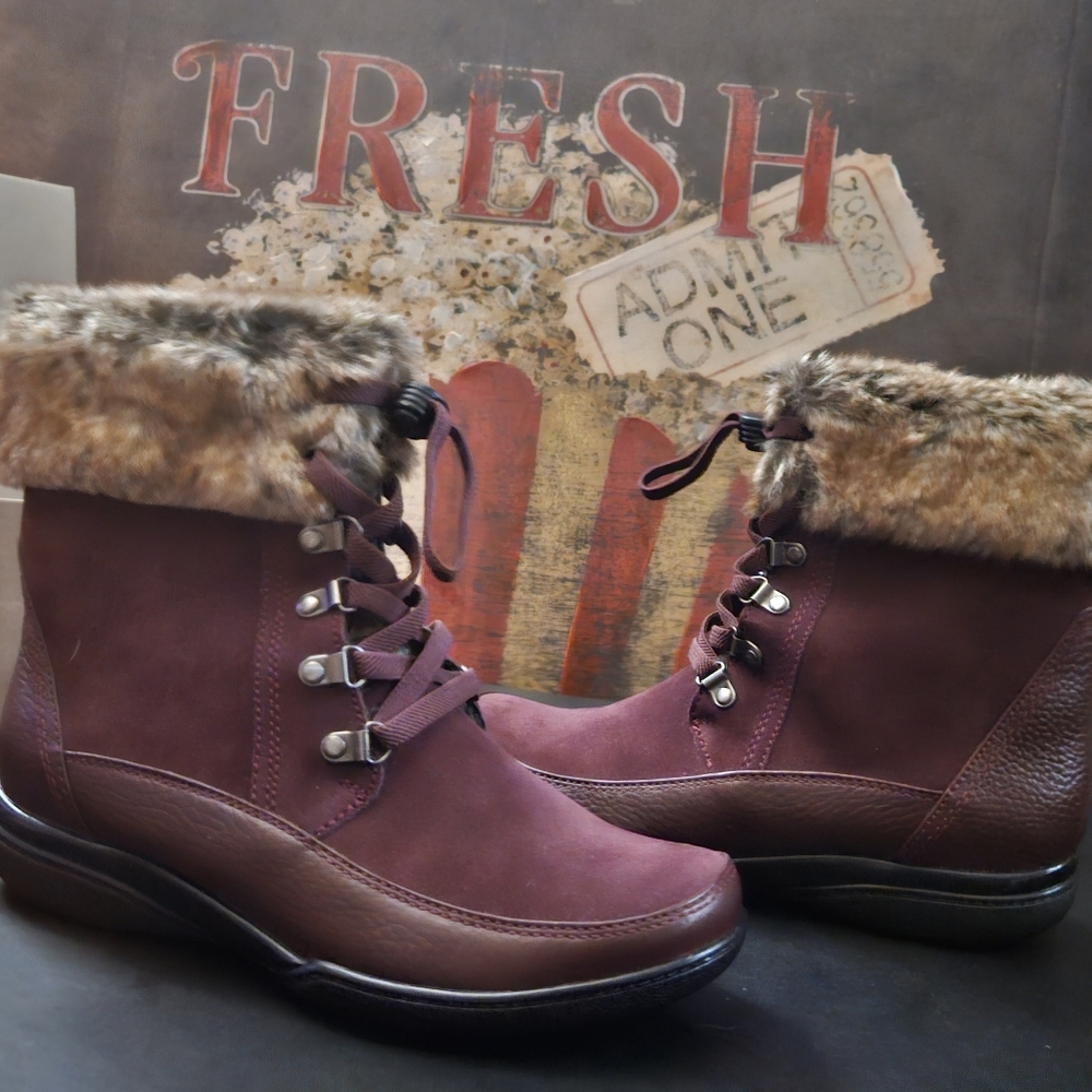 Fur suede Booties - Picture 5 of 7